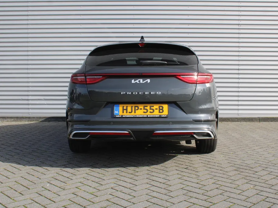 Kia ProCeed 1.5 T-GDi GT-Line | Stuur-/stoelverwarming | Dodehoek detectie | LED | Elek. achterklep | Telefoonlader | Navi | Camera | 17' LM |