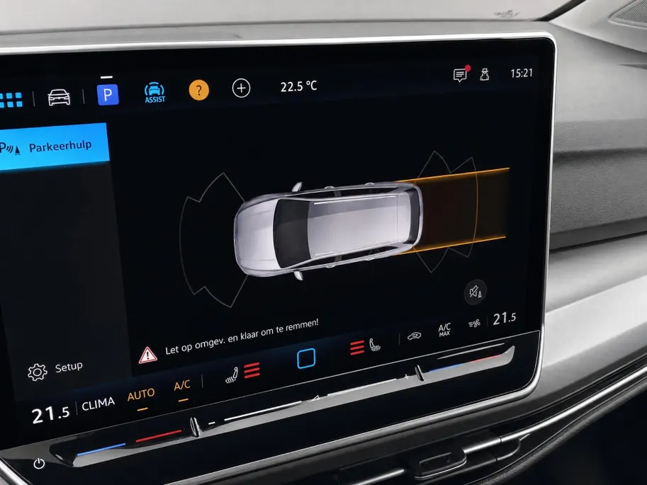 Volkswagen Golf Variant 1.5eTSI/116PK Life Edition · Navigatie · Trekhaak · Apple/Android Car Play · Stoelverwarming · Garantie t/m 26-03-2027