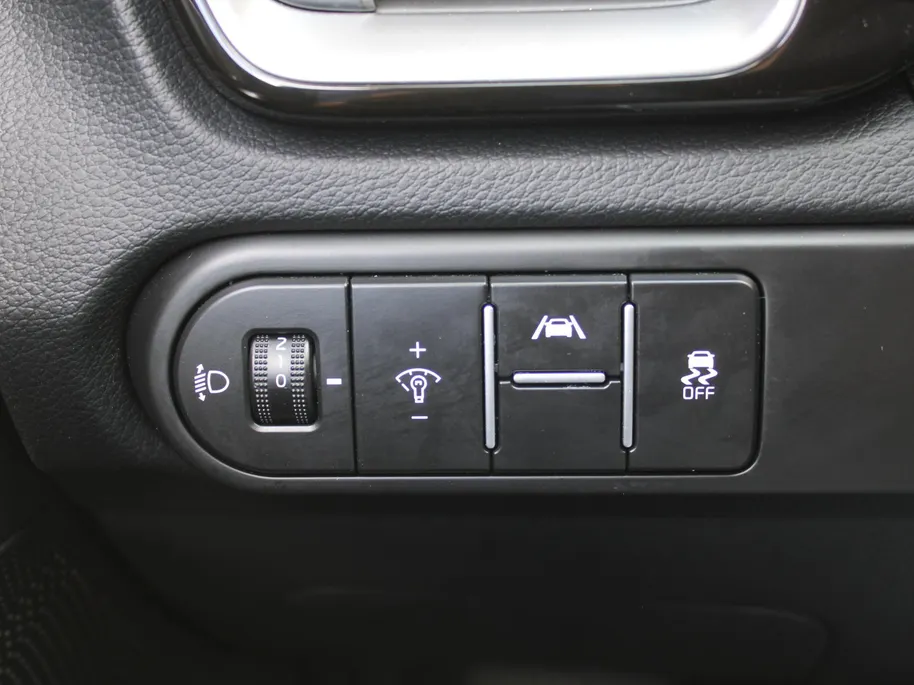 Kia Ceed 1.5 T-GDi DCT7 DynamicPlusLine | BTW Auto | Automaat | Keyless | Stoel verwarming | Navi | Camera | Adap. Cruise |