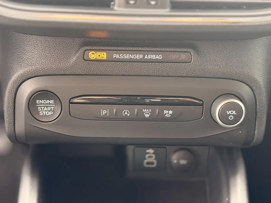 Ford Focus Wagon 1.0 EcoBoost Hybrid Titanium I WINTER PACK I CRUISE CONTROL I PARKEERSENSOREN VOOR & ACHTER I RESERVE WIEL I