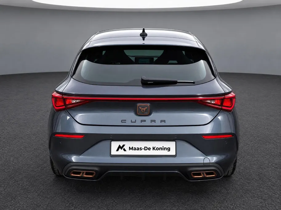 CUPRA Leon 1.4TSIeHybrid 180kW/245PK PHEV VZ · Leder/Stof · Apple/Android Car Play · Stoel- & stuurverwarming
