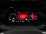 Volkswagen Golf 2.0 TSI 245pk DSG GTI · Panoramadak · Camera · Dodehoeksensoren · Matrix LED · Stuur- & Stoelverwarming · Keyless ·