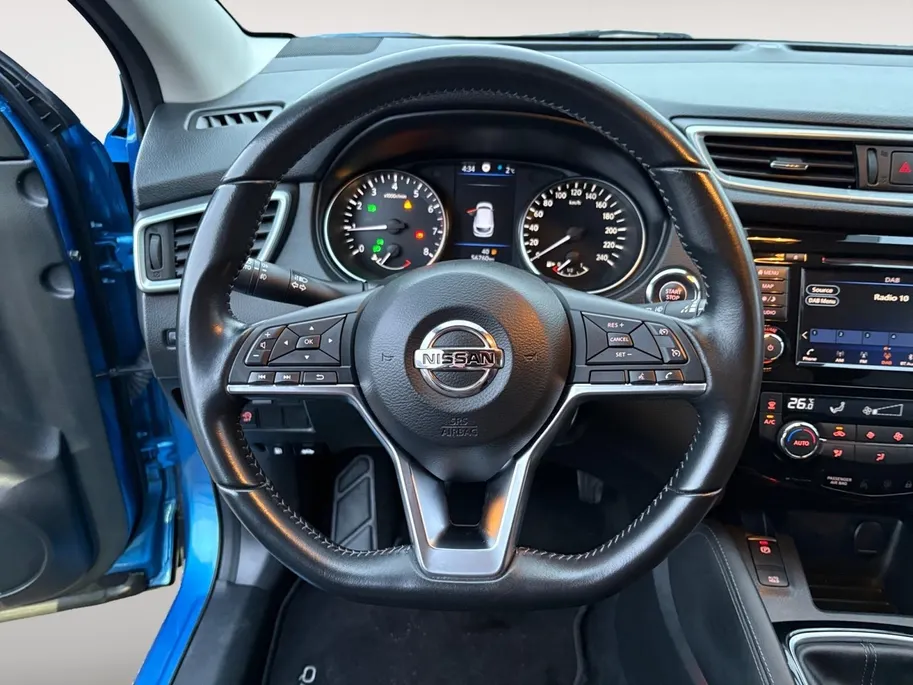 Nissan QASHQAI 1.3 DIG-T N-Connecta | Trekhaak | Navigatie | Camera | Stoelverwarming | Apple Carplay/Android Auto |  Lichtmetalen Velgen |