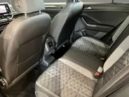 Volkswagen T-Roc 1.5TSI/150PK R-Line DSG · Navigatie · Apple/Android Car Play · Parkeersensoren · Garantie t/m 13-11-2027 of 100000km
