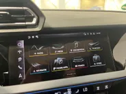 Audi A3 Sportback 45 TFSIe 272pk S-tronic S edition Competition · Panoramadak · Camera · SONOS · Head-Up · Apple/Android Car Play · Keyless · 18'' Inch · Garantie t/m 28-09-2030 of 100.000km