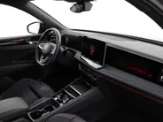 Volkswagen Tiguan 1.5 eTSI 150pk DSG R-Line Edition · 360 Camera · Apple/Android Car Play · Sfeerverlichting · Massage · Black Style · 20'' Inch ·