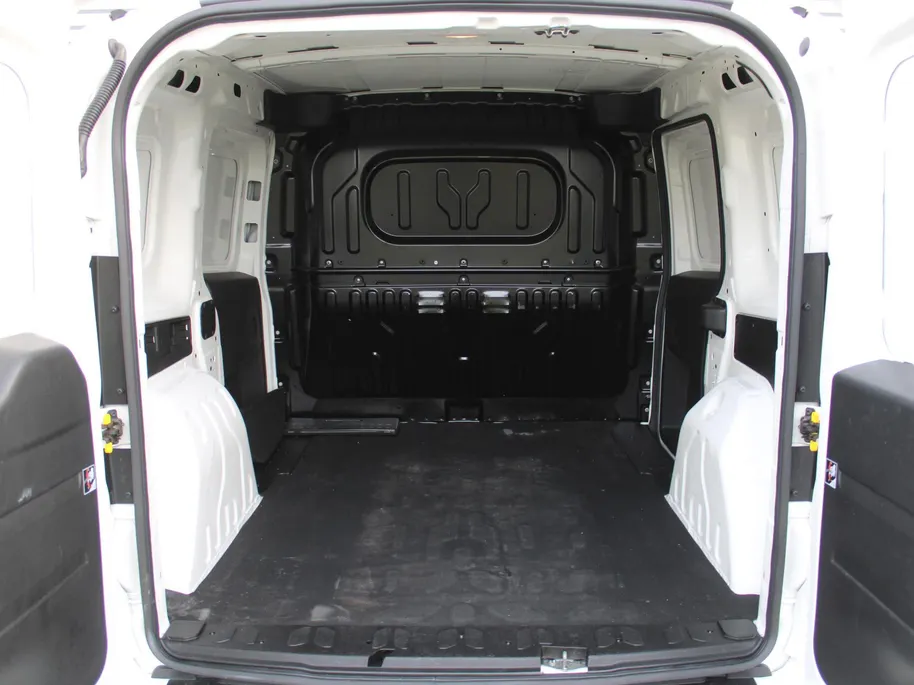 Fiat Doblò Cargo 1.6 MJ L1H1 S Trekking | Navi | Cruise | Airco | Parkeersensoren achter | Apple Carplay/Android Auto | Dealeronderhouden |