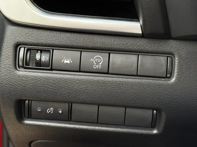 Nissan QASHQAI 1.3 Mild-Hybrid 158pk Xtronic N-Connecta | Panoramadak | Navigatie | 360-Camera | App Connect | Blind Spot | Keyless | All Season
