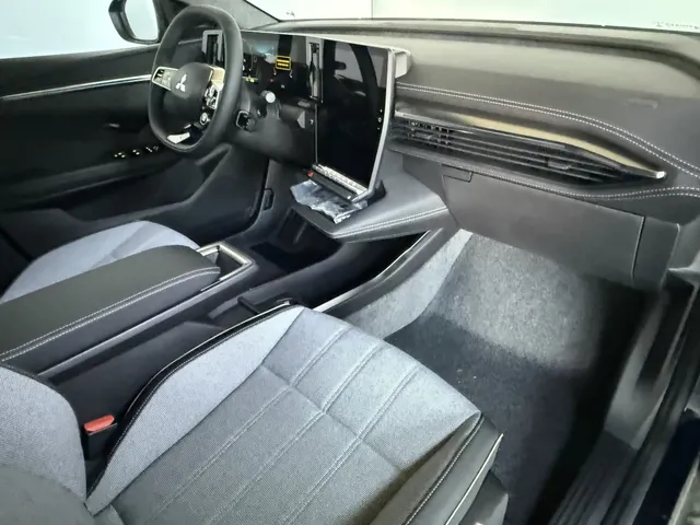 Mitsubishi Eclipse Cross Intense+ 87 kWh