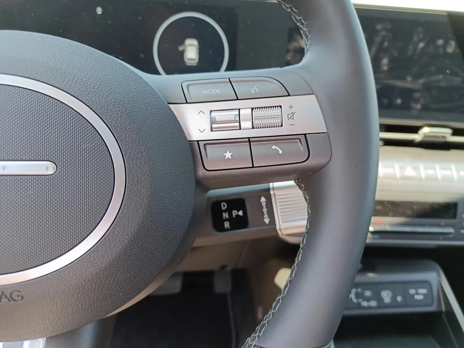 Hyundai Kona 1.6 GDI HEV Premium Sky |