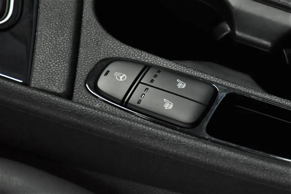 Kia Niro 1.6i Hybrid DCT6 BusinessPlusLine Edition