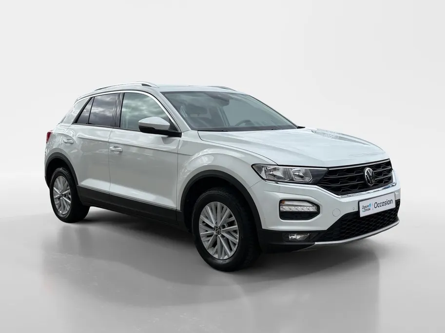 Volkswagen T-Roc 110PK TSI Style | Trekhaak 1300KG Trekgewicht | Navigatie | Cruise Control Adaptief | Climate Control | Camera | Parkeersensoren | Lichtmetalen Velgen | Armsteun |