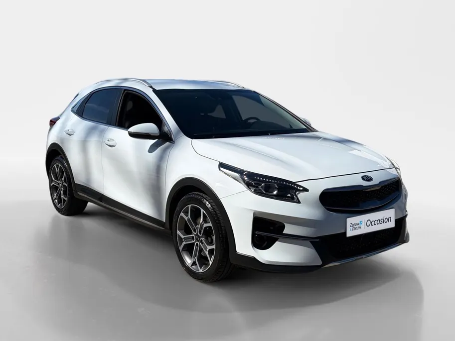 Kia XCeed 1.0 T-GDi DynamicPlusLine | Stoel- en stuurverwarming | Keyless entry/start | Achteruitrijcamera | Parkeersensoren achter | Apple/Android Carplay | Cruise control | Climate control | Navi
