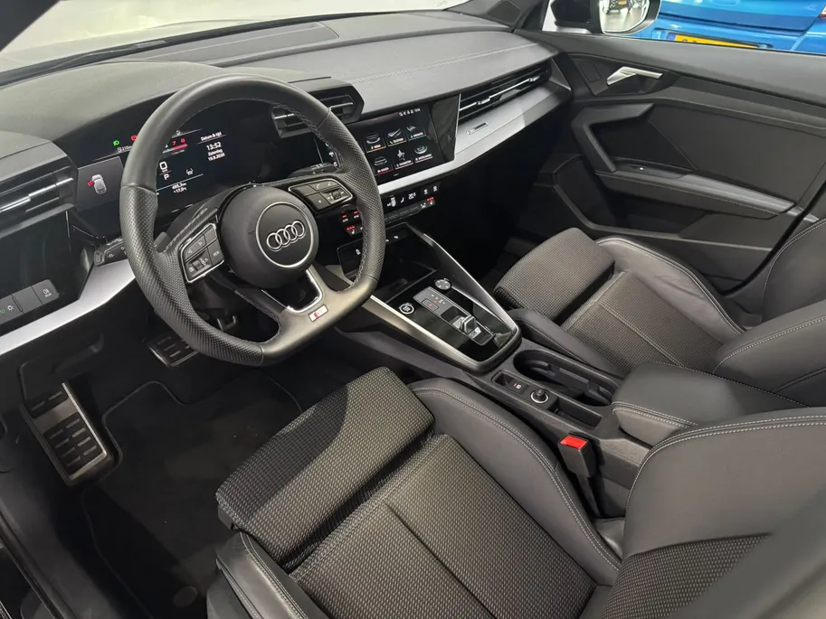 Audi A3 Sportback 30 TFSI S edition Verkocht!