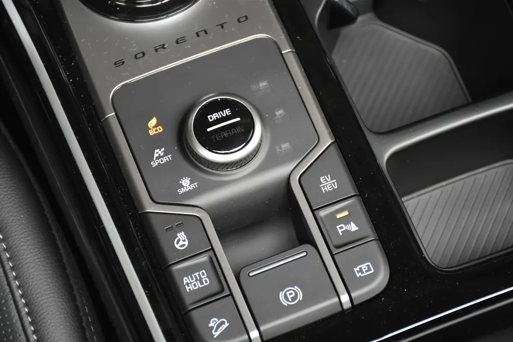 Kia Sorento 1.6 T-GDi 253pk PHEV AWD 7 PERS. DynamicPlusLine NIEUW DIRECT LEVERBAAR