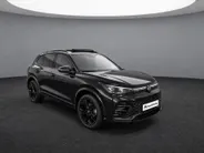Volkswagen Tiguan 1.5 272pk DSG eHybrid R-Line Edition · Panoramadak · Wegklapbare Trekhaak · 360 Camera · Verwarmbare Voorruit · 20'' Inch · Garantie t/m 16-04-2030 of 100.000km