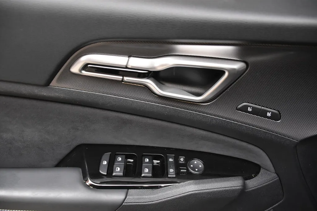Kia Sportage 1.6 T-GDi 265pk Plug-In Hybrid AT6 4WD GT-PlusLine