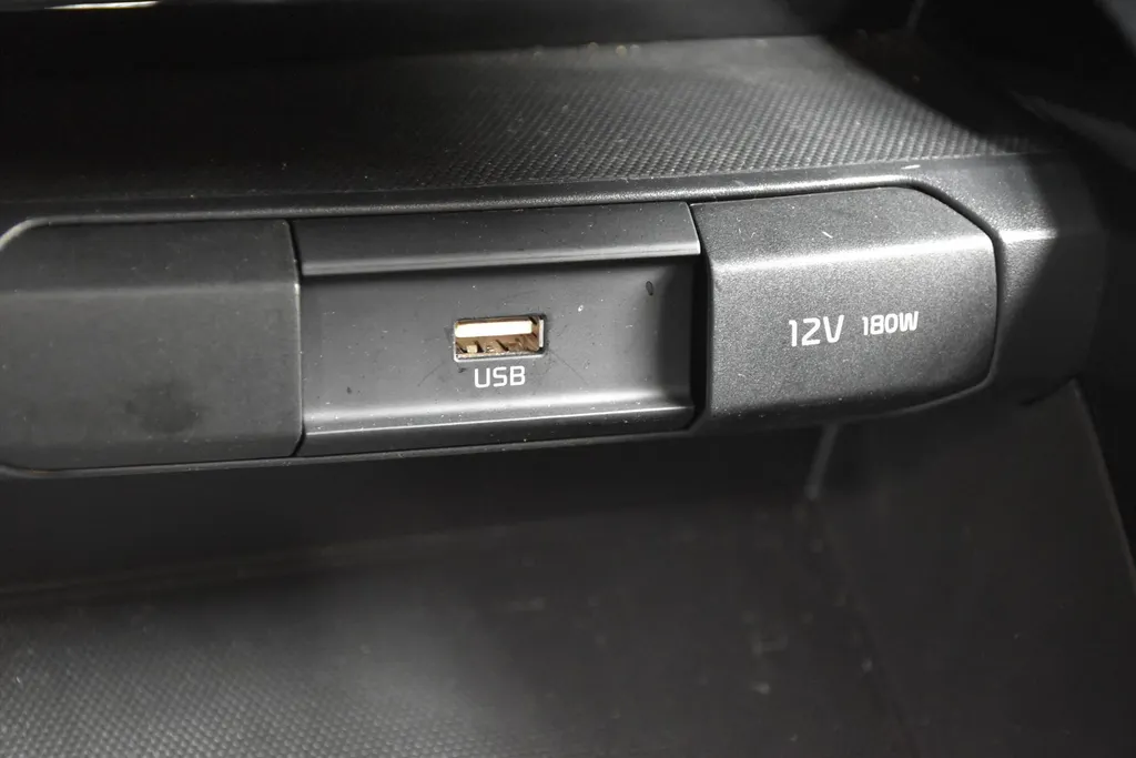 Kia Stonic 1.0 T-GDi MHEV 100pk DCT7 DynamicPlusLine