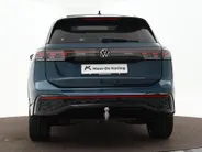Volkswagen Tiguan 1.5 204pk DSG eHybrid R-Line · Panoramadak · Harman Kardon · Leder · 360 Camera · Wegklapbare Trekhaak · Stoelventilatie · Massage · 20'' Inch ·