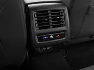Volkswagen Golf 1.0 eTSI 110pk DSG Life · Camera · Apple/Android Car Play · Navigatie · P-Sensoren · Sfeerverlichting · 16'' Inch · Garantie t/m 06-02-2028 of 100.000km