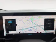 Renault Austral 1.2 E-Tech full hybrid 200 iconic | Cruise & Climate Control | Camera | Navigatie | Apple Carplay & Android Auto | Parkeersensoren | LMV | 12 Maanden BOVAG Garantie