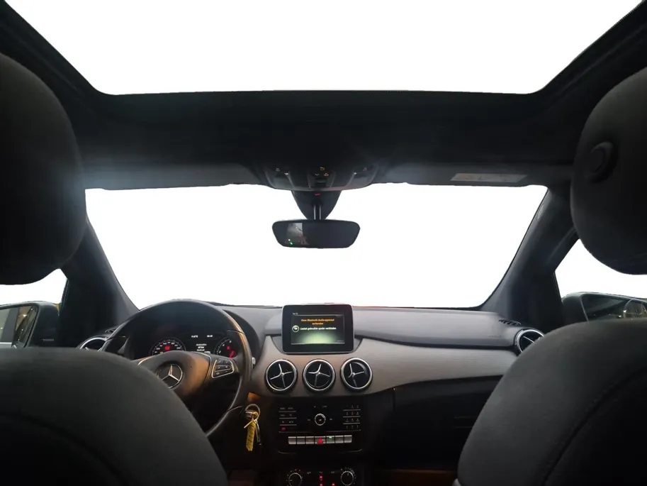 Mercedes-Benz B-Klasse 180 Ambition | Trekhaak | PDC | LMV | 1ste Eigenaar | Panoramadak | 1 jaar Garantie