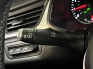 Renault Captur 90PK TCe Zen | Trekhaak | Lichtmetalen Velgen | Privacy Glass | Apple CarPlay/Android Auto | Airco | Cruise Control | Armsteun | Elektrsiche Ramen & Spiegels |
