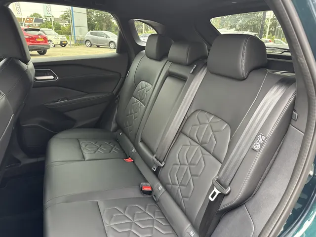 Nissan QASHQAI Automaat 1.3 MHEV Xtronic Tekna