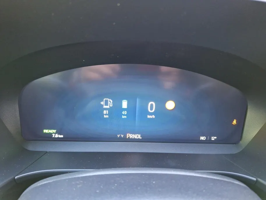 Ford Kuga 2.5 PHEV ST-Line X | Winterpack | Matrix Ledkoplampen | 19' Lichtmetaal | El. Trekhaak | Panoramadak | Adaptive cruisecontrol | 360Camera | Apple Carplay&Android Auto | El. Achterklep | El. verst. voorstoelen | Nieuw te bestellen |
