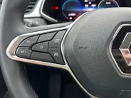 Renault Captur 1.6 E-Tech Plug-in Hybrid 160 Intens | Automaat | Navigatie | Parkeersensoren | Camera | Apple Carplay & Android Auto | Climate Control | 12 Maanden BOVAG Garantie
