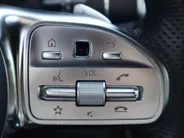 Mercedes-Benz GLC 300e 4MATIC Business Solution AMG l Achteruitrij camera l Cruise controle l Electrische achterklep