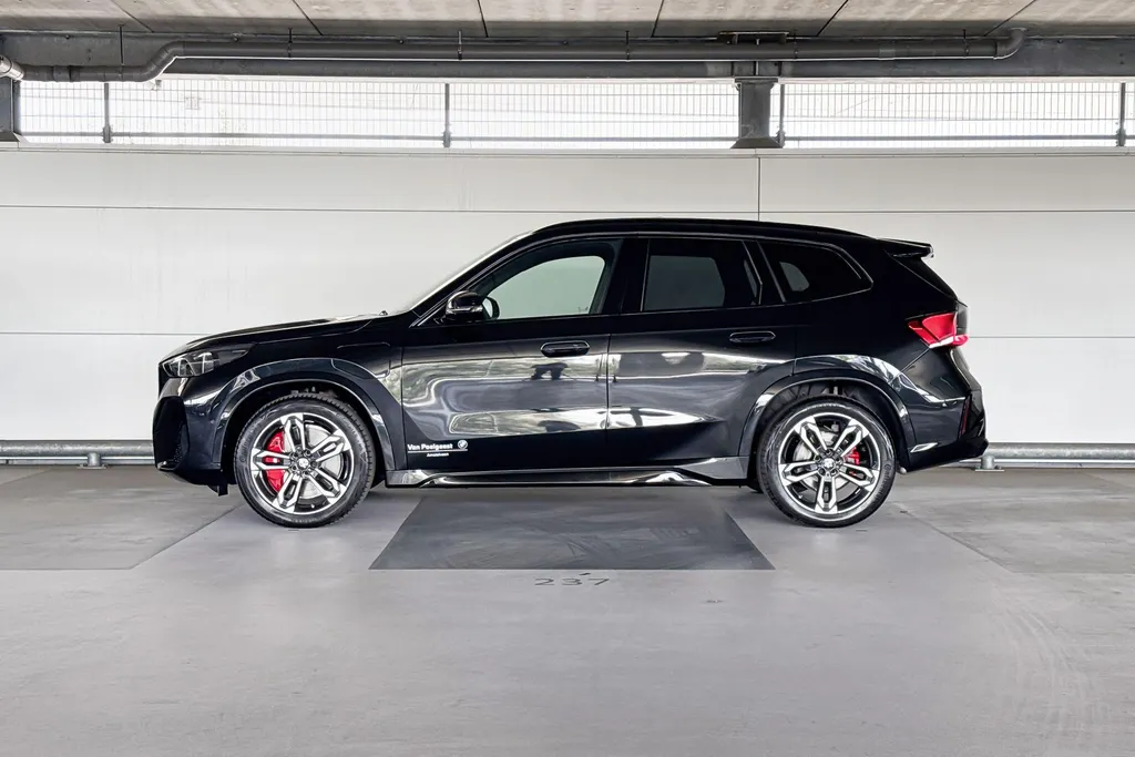 BMW X1 xDrive25e