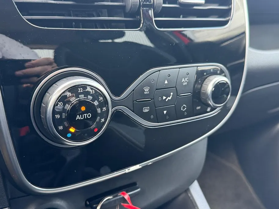 Renault Clio 0.9 TCe Dynamique | GT-LINE Pakket | Navigatie | Achteruitrijcamera | Climate control | 12 maanden garantie! |