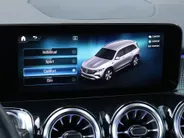 Mercedes-Benz EQB 250 Business Line 67 kWh l Panoramadak l Stoelverwarming l Achteruitrij camera