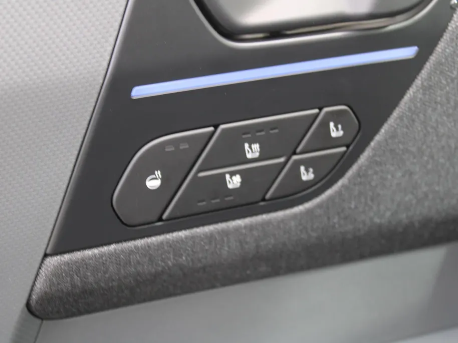 Kia EV2 GT-Line 61 kWh | Stuur-/stoelverwarming + ventilatie | 360 Camera | Schuifdak | Geheugenstoel | 19' LM | Dodehoek detectie | Telefoonlader |