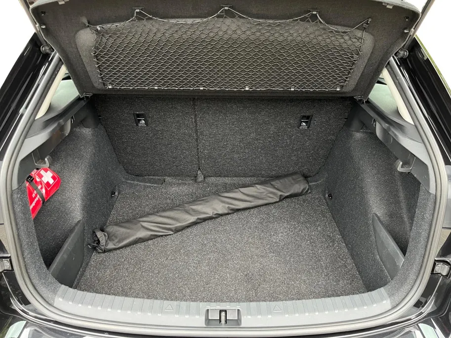 Škoda Scala 1.0 TSI Sport Business | Stoelverwarming | Navigatie | Digital Dashboard