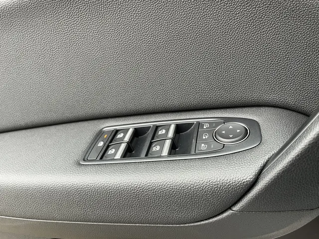 Mitsubishi Grandis 1.8 HEV Instyle | Panoramadak | Harman Kardon