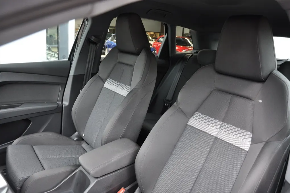 Audi Q4 e-tron 40 L ed AdvPl 77 kWh Climate