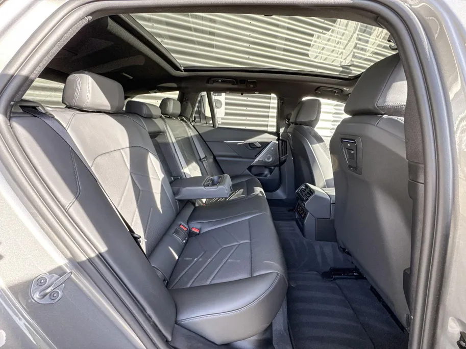 BMW i5 Touring eDrive40 84 kWh