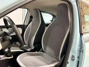 Renault Twingo 75PK SCe Collection | 1e eigenaar | Airco | Bluetooth | Elektrische Ramen & Spiegels | USB | Centrale Deurvergrendeling | LED Dagrijverlichting | Licht Sensor |