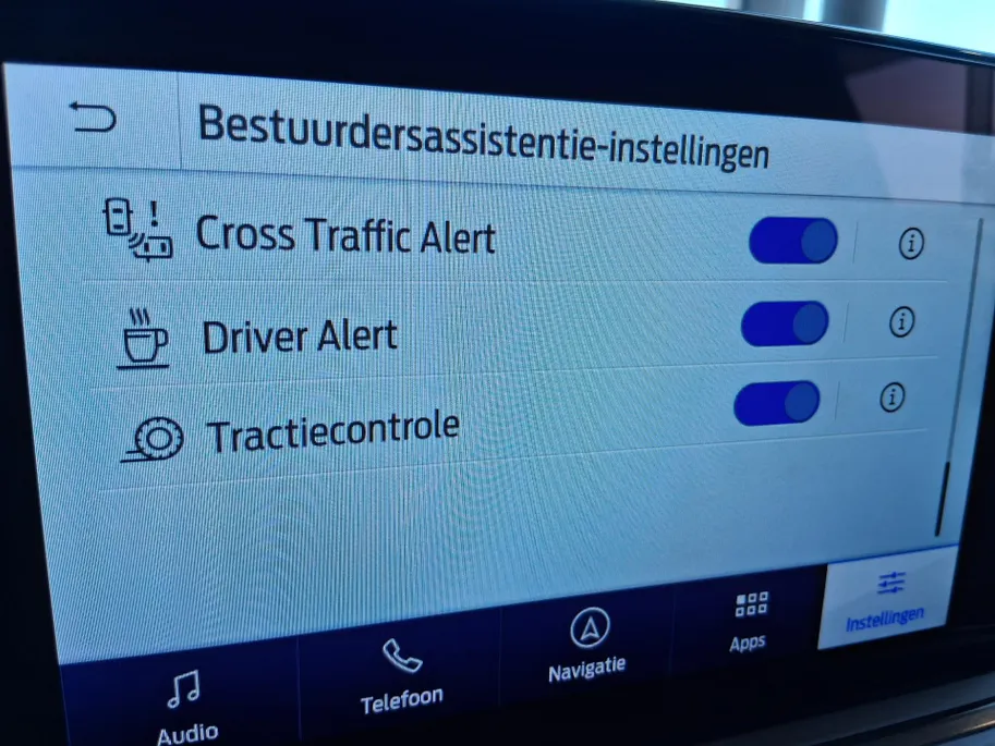 Ford Kuga 2.5 PHEV 225 pk Vignale Driver Assistance Pack - Winter Pack - Technology Pack - 20inch LM velgen - Afneembare trekhaak