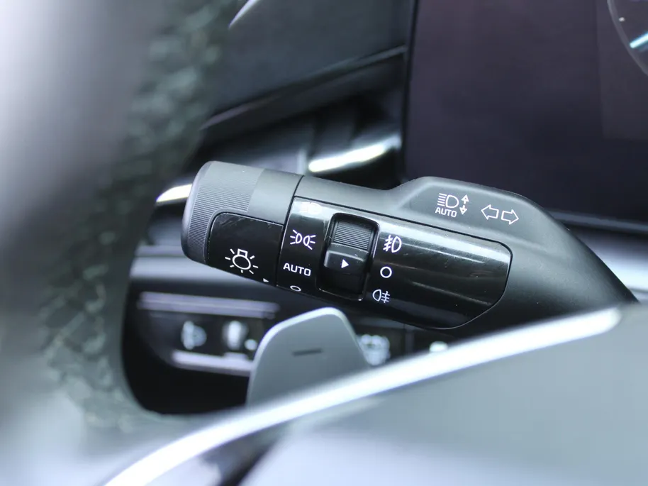 Kia Niro 1.6 GDi Hybrid DynamicLine | Camera | Clima | Cruise | Navi | 16" LM | Keyless | Apple Carplay/Android Auto | Weinig km! |