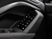 Audi Q5 e-hybrid quattro S edition Competition 367 PK · Panorama dak · Trekhaak elek. wegklapbaar · bijrijdersdisplay · 21' LM Velgen