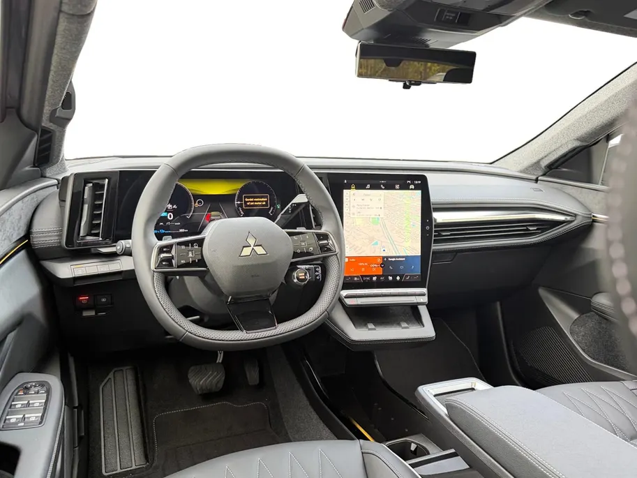 Mitsubishi Eclipse Cross INSTYLE 87 kWh | ACTIEPRIJS INCL. € 4.000 EURO KORTING |