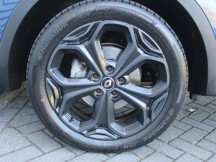 Renault Kadjar 1.3 TCe Black Edition | Trekhaak | Camera | Stoel-/voorruitverwarming | 19' LM | Navi | Clima | Bose Audio | Keyless | Dodehoek detectie | LED | BTW Auto |
