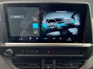 Volkswagen Bedrijfswagens Transporter 2.0TDi 110pk Bestelwagen L2 · Apple Carplay / Android Auto · Schuifdeur links en rechts · Trekhaak · Bijrijdersbank ·