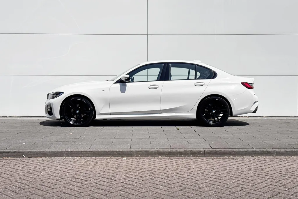 BMW 3 Serie Sedan 318i
