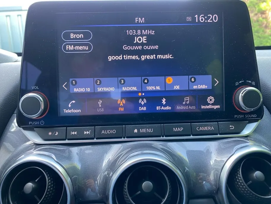 Nissan Juke 1.6 Hybrid N-Design Climate control | Navigatie | Parkeercamera | Stoel en stuurverwarming | 19 inch LM velgen | Cruise control | Keyless | Rijstrookdetectie |