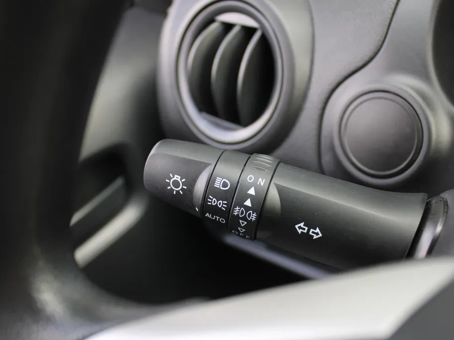 Mitsubishi Space Star 1.2 Connect+ | Airco | Apple Carplay | Android Auto | Licht-/regensensor | Weinig km |
