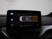 Volkswagen ID.4 Pro Business Advantage 77 kWh 204pk · SOH 95,8% · Inklap. Trekhaak · Warmtepomp · Stuur- & Stoelverwarming · 20'Velgen · ACC · Apple/Android Car Play ·